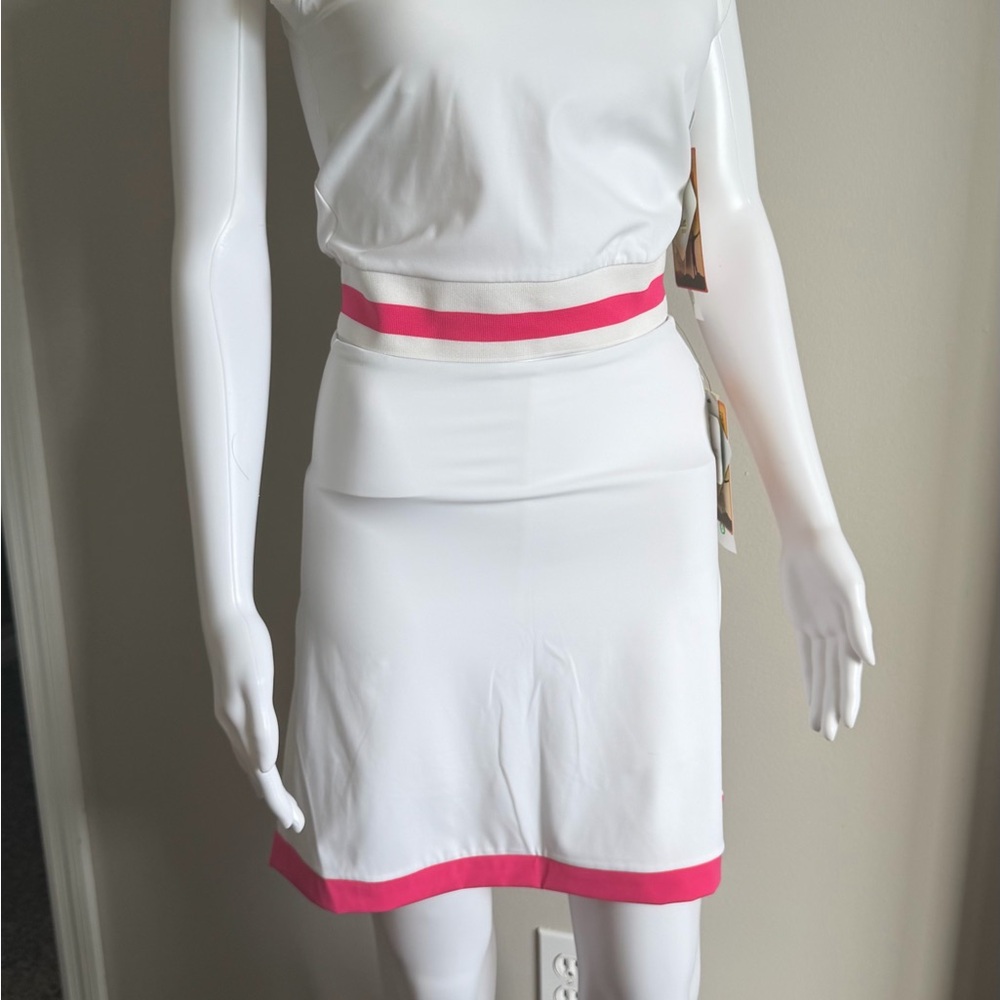 NWT Mono B White and Pink Women's Skort